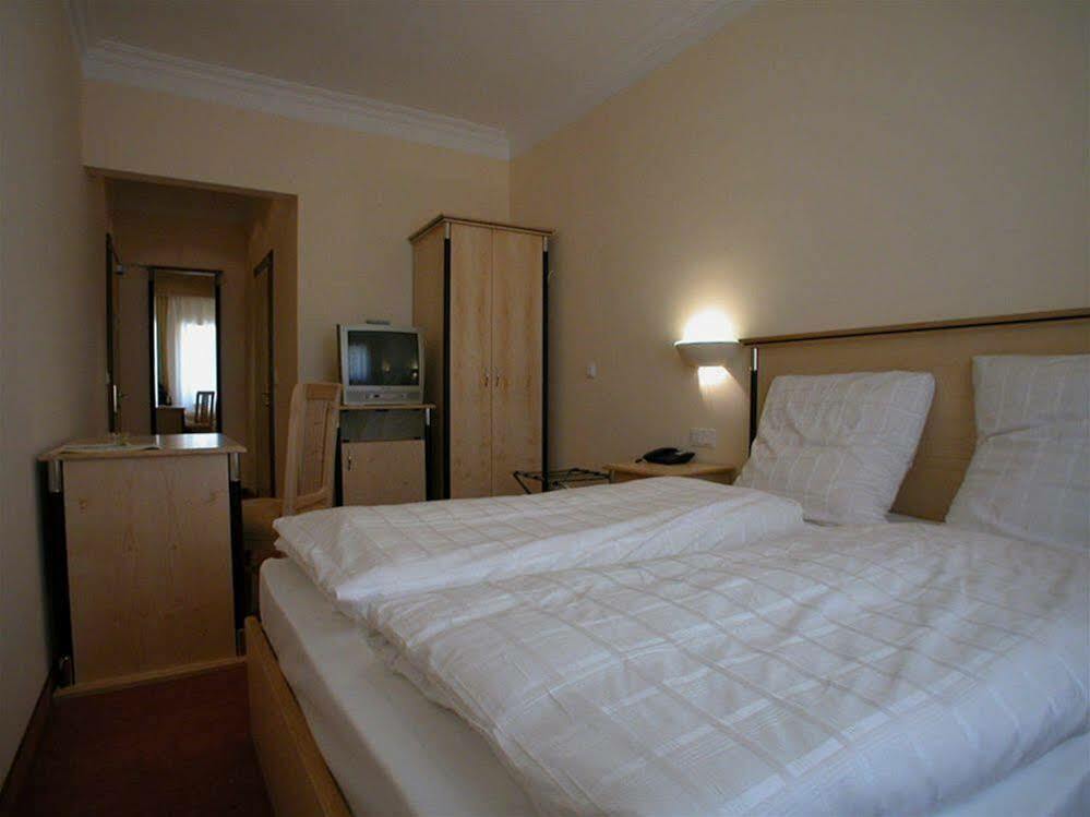 Hotel Atlas Munich Exterior photo